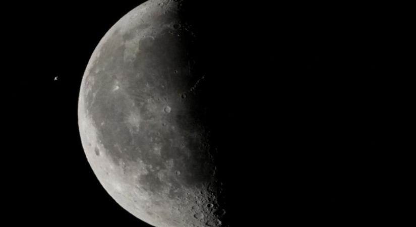 Két nagyhatalom is bevenné a Holdat, az dönt majd, hogy ki ér oda előbb – óriási baj lehet, ha túl közel építkeznek egymáshoz