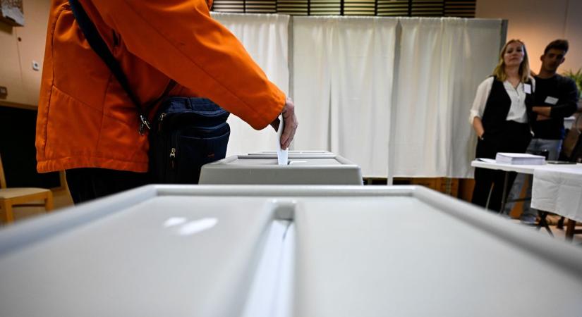 Választás 2026: megérkeztek a 11 órás részvételi adatok