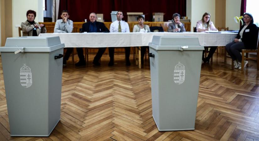 „Csak a Tiszára!” – érzékelhetően enyhült a szuperfideszes faluban a kormánypárti fölény