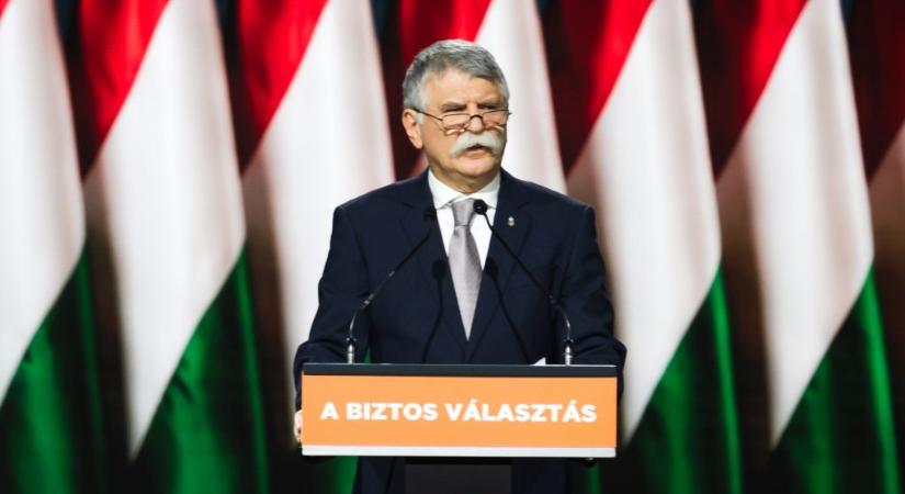 Felismered a politikusokat a bajszuk alapján? – kvíz