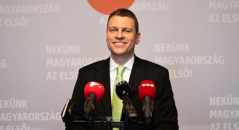 Ha nem akarsz háborút, menj szavazni – ezt üzeni Menczer Tamás