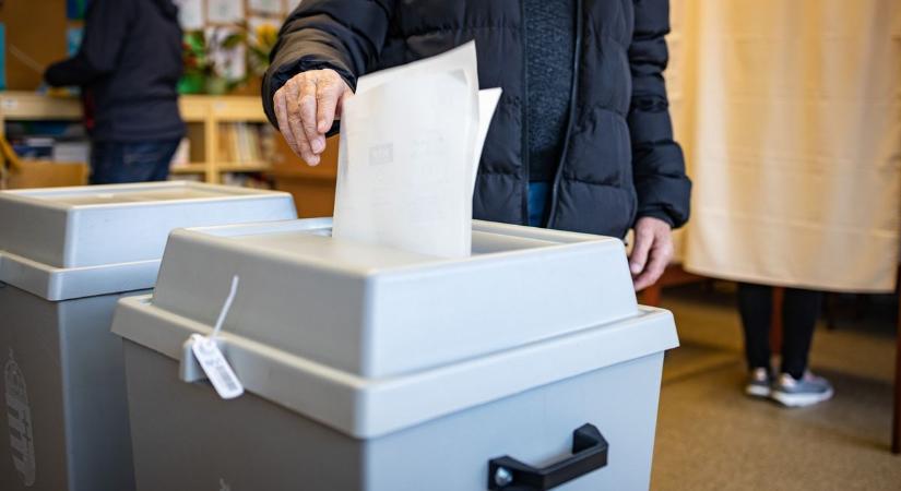 A debreceni sportélet ismert személyei szavazásra buzdítanak