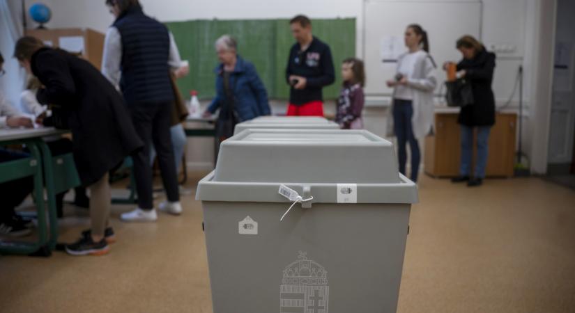 Újabb őrületes részvételi szám – van, ahol egymillió ember szavazott fél nap alatt