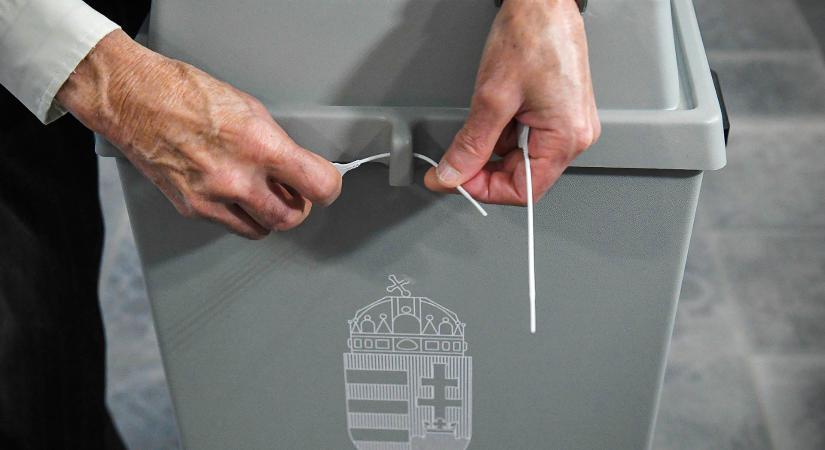 Kis pártok armageddonja: A választás vesztese biztosan leváltja az eddigi ellenzéket