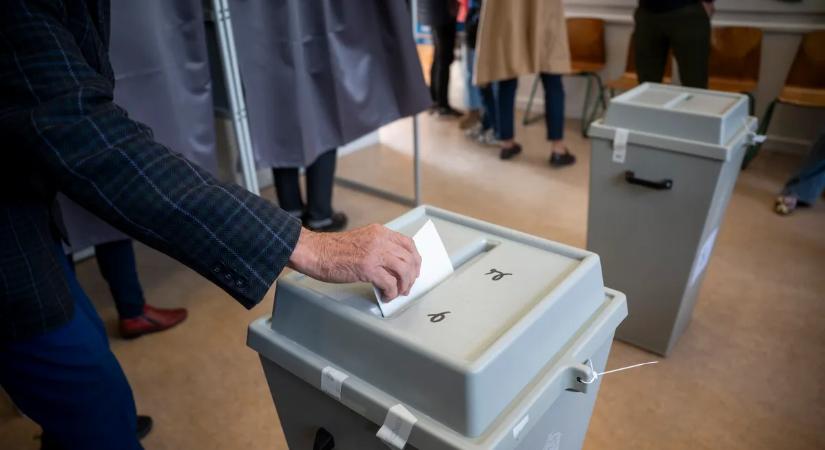 Azonnal leállították a szavazást Nyírbogáton! Újabb gyanú a tiszás csalásra