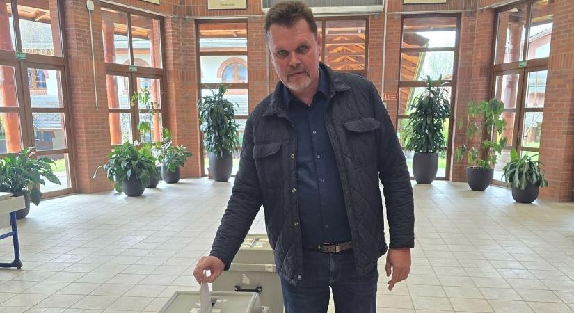 Porga Ferenc a biztonságra voksolt