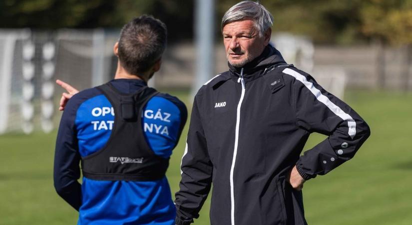 „A pálya szerintem alkalmatlan futballra” – kemény meccsen vannak túl Horváth Ferencék