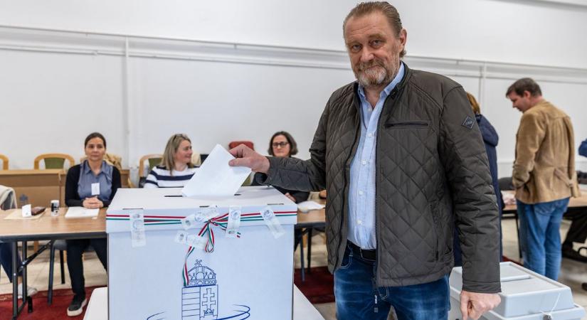 A TSC vezetőedzője is voksolt: videóban üzent azoknak, akik még nem mentek el szavazni