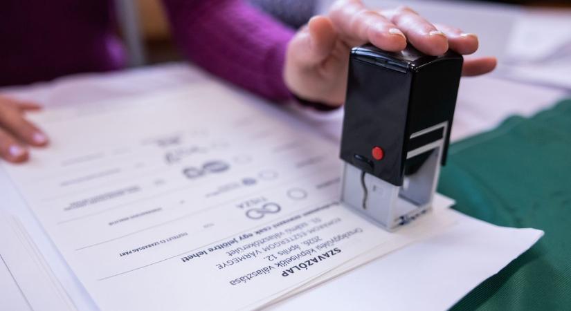 Már a választók több mint fele szavazott 13 óráig