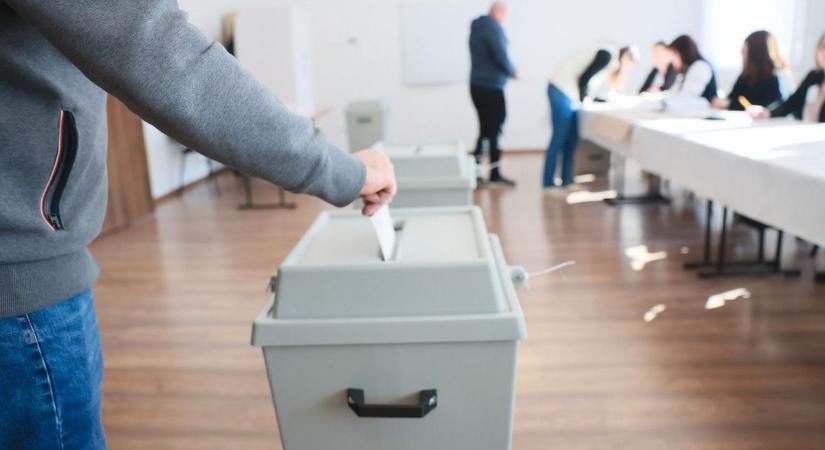 „ Ennek az országnak tapasztalt vezetőre van szüksége" – mondta egy választó Vaján