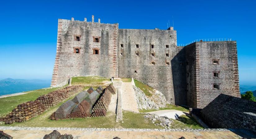 Legalább harmincan meghaltak, miután pánik tört ki Haiti egyik legnépszerűbb látványosságánál