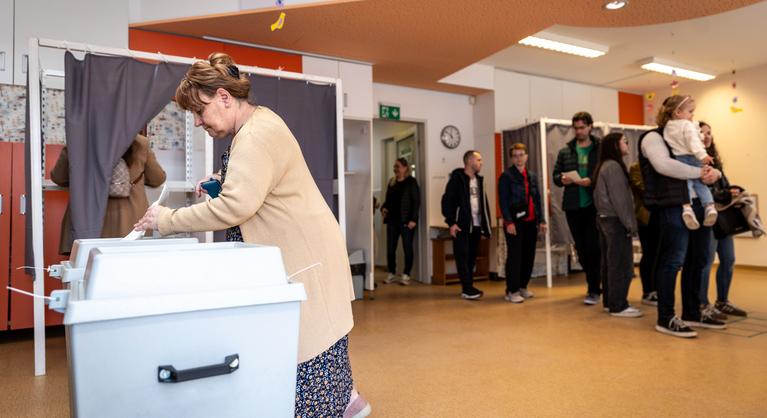 Délután 1 órára két választókörben már mindenki leszavazott
