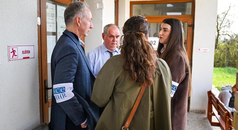 Nógrád vármegye kistelepüléseit is járják a nemzetközi választási megfigyelők