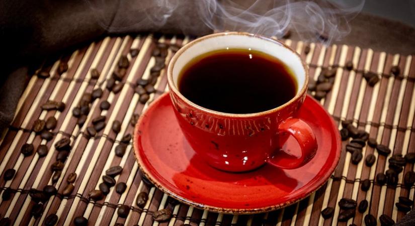 Lehet éhgyomorra kávét inni? Ez történik a szervezettel