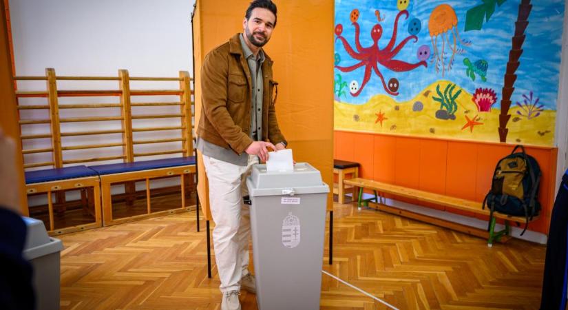Napközben adták le voksaikat a Fidesz-KDNP országgyűlési képviselőjelöltjei és politikusai – fotókkal