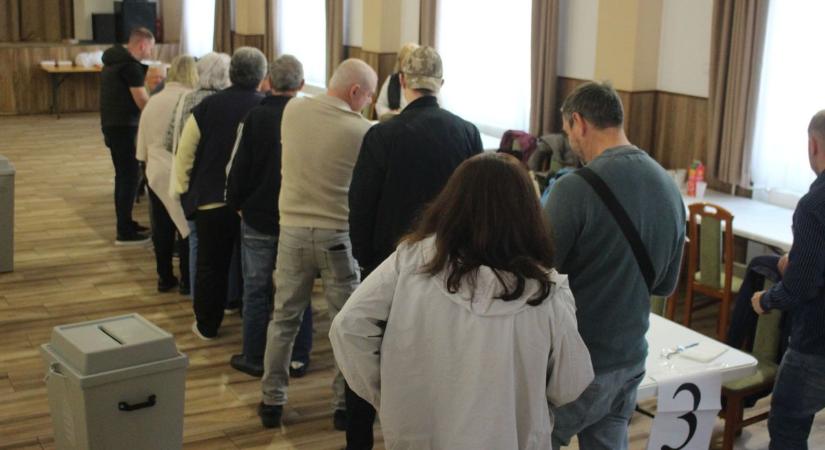 Egyik hevesi településen már majdnem 80 százalék ment el szavazni, még máshol 40 is épphogy