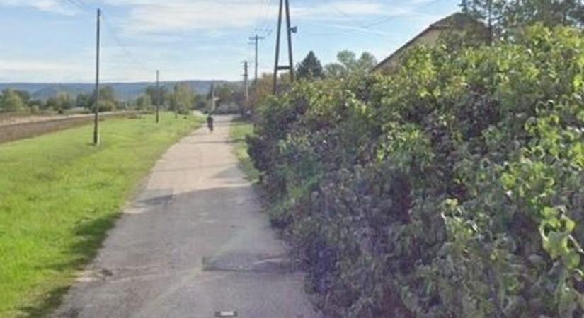 Bicikliutat kértek a helyiek Esztergom és Tokodaltáró közt