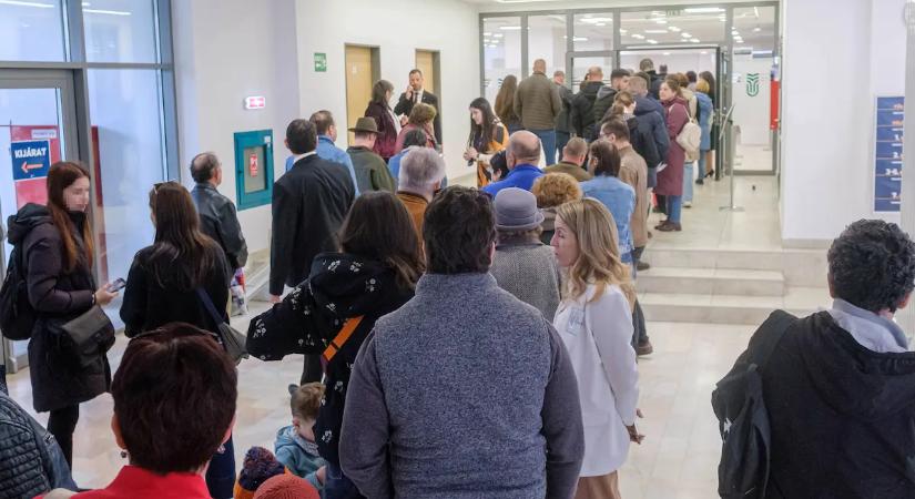 Megjött a friss adat: Mutatjuk mennyien szavaztak 17 óráig