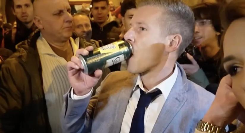 Már kora reggel olyan részeg volt a Tisza Párt szavazatszámlálója, hogy haza kellett küldeni