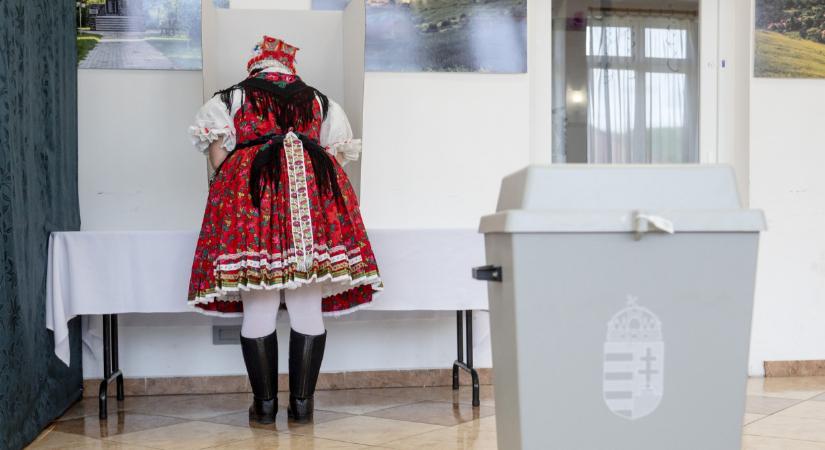 Hivatalos, itt a választási rekord! Soha nem szavazott még ennyi magyar: itt a 17 órai adat