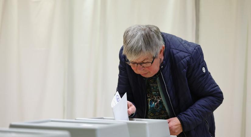 Rekordot döntött a választási részvétel: 74,23 százalék voksolt