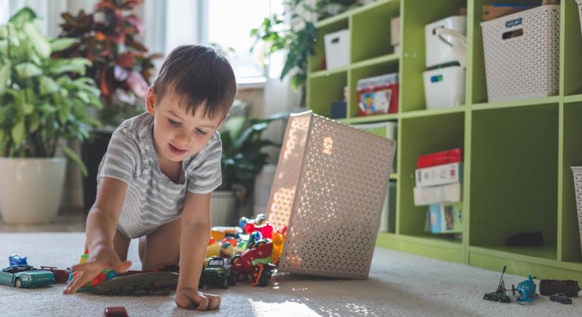 Állatkás, emeletes, padként használható és fürdőszobai – Játéktároló körkép a tavaszi rendrakáshoz