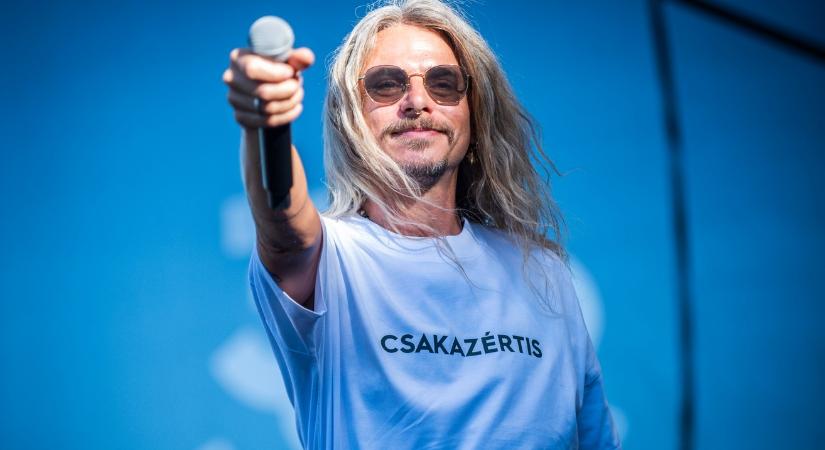 „Minden. Rendben. Lesz. Ami. Lesz.” – Steiner Kristóf üzenetet küldött a választás napján, videóval nyugtatja a követőit