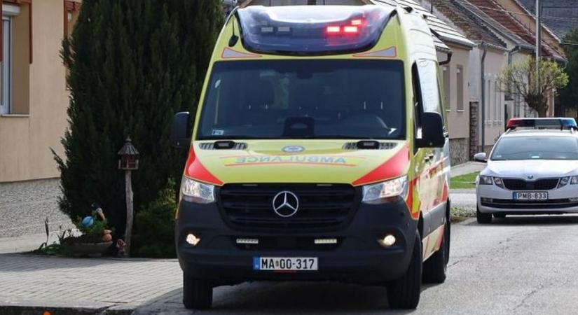 Választás 2026: szavazás közben szenvedett balesetet egy mozgóurnát kérő nő