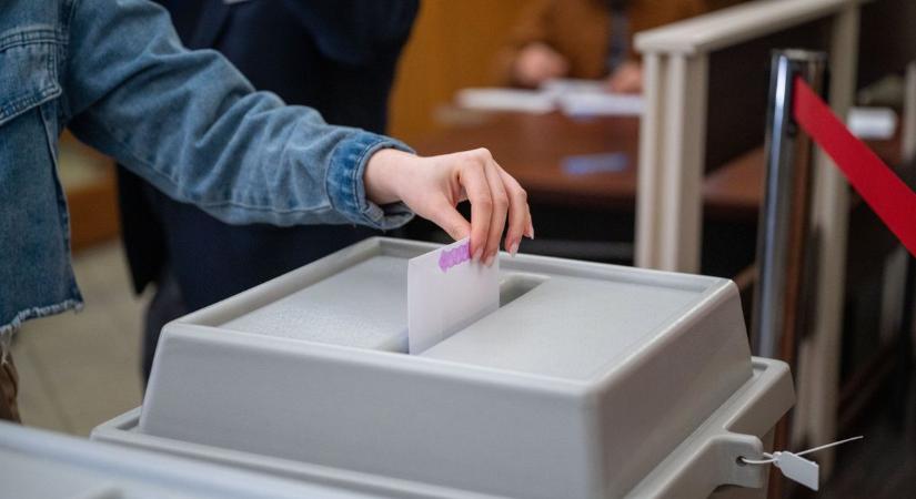 Miskolc után újabb nagyvárosban volt bombariadó: Pécsen is leállt a szavazás