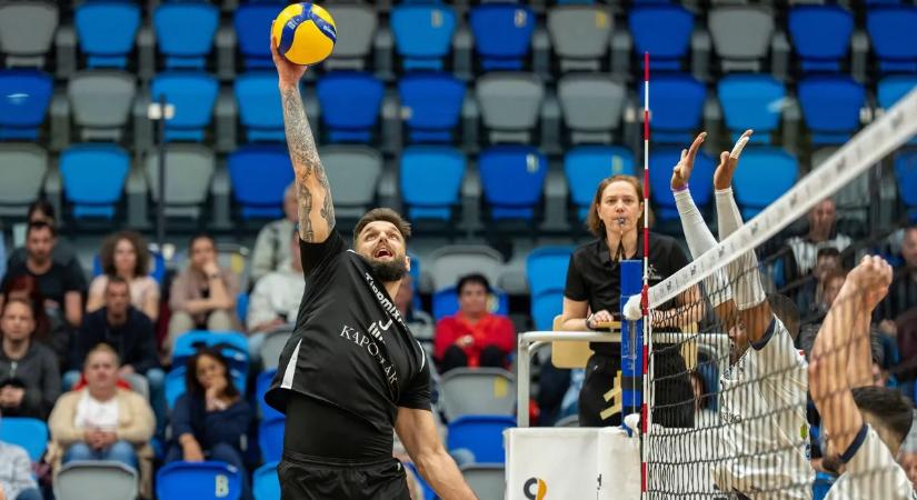 Férfi röpi Extraliga: idegenben sem veszített játszmát a Kaposvár a négy között