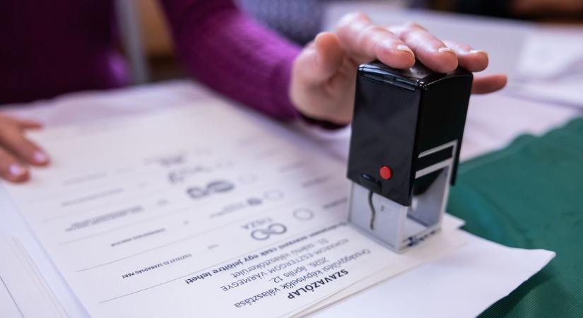 Brutális részvételi robbanás: Komárom-Esztergom történelmet ír a 17 órási adatokkal