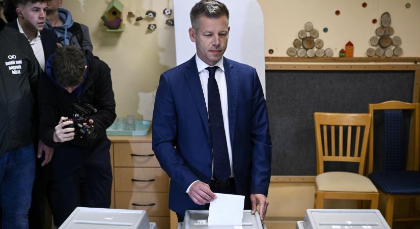 A választás napja fotókon: így telt a szavazás országszerte