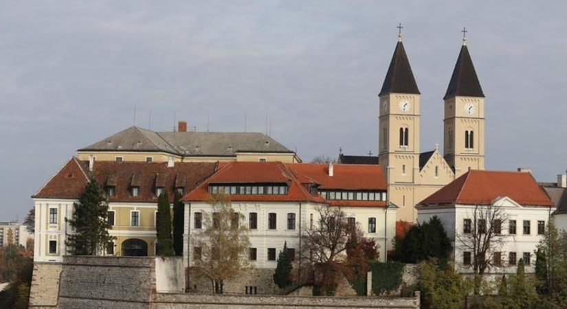 Nagyon odatette magát Veszprém vármegye – őrületes részvételi adatok