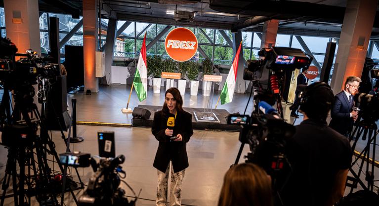 Vitályos Eszter, Navracsics Tibor és Tuzson Bence is vesztésre áll egyéni körzetében