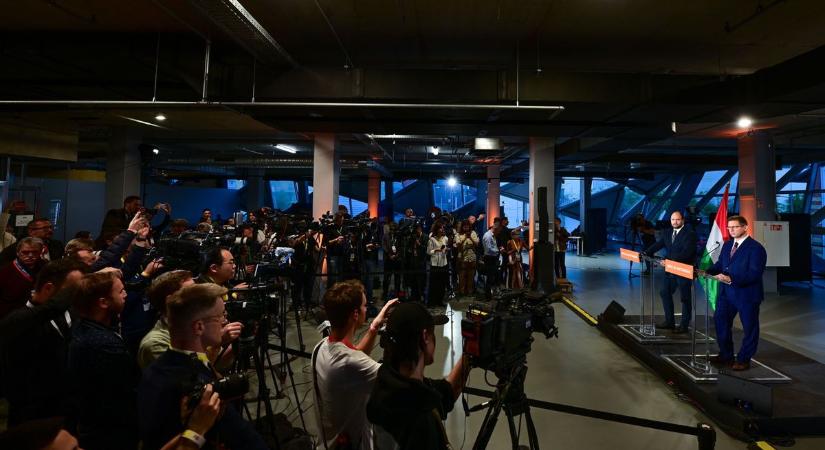 Gulyás Gergely szerint a magyar demokrácia rendkívül erős