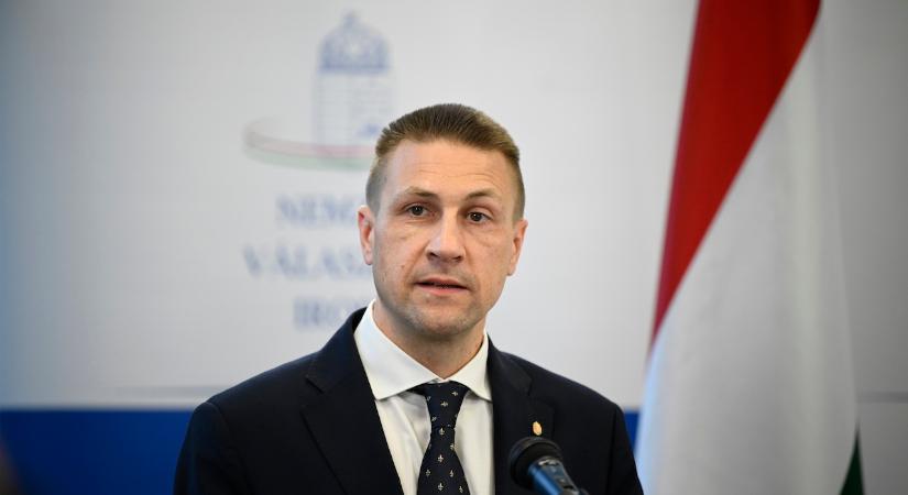 NVI-elnök: Mindenhol bezártak a szavazókörök, közzéteszik az előzetes eredményeket