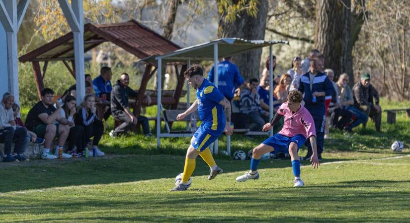 Két csapat is elvitt egy pontot a vármegye négyben