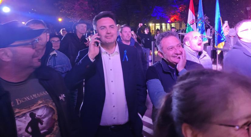 Márki-Zay Péter: Frissen sült a narancsos bukta