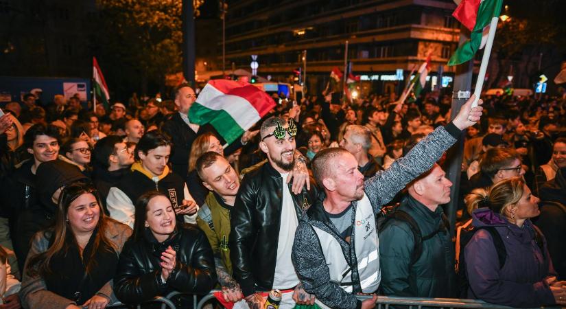 Győzött a Tisza Párt, Budapesten alakul a népünnepély