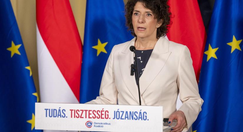 Dobrev is gratulált, majd lemondott a DK elnökségéről