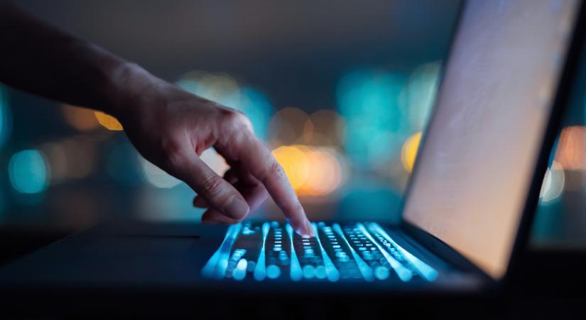 Nagytakarítás a lakosságnál is: 234 ezer gigabájt adatot kellett törölni