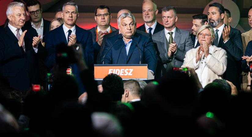 Történelmi fordulatról írnak a külföldi lapok, az Orbán-kormány vereségétől hangos a világsajtó