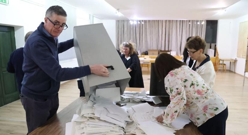 A Fidesz egy helyen tudott nyerni Fejérben, Dunaújvárosnak is tiszás képviselője lesz