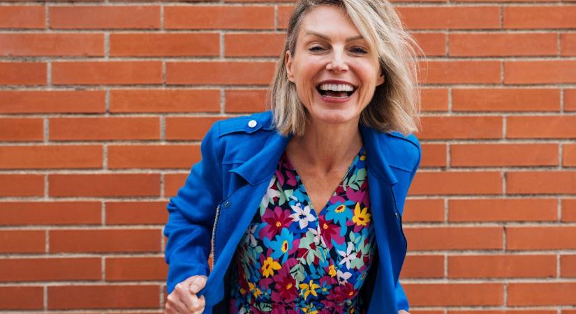 Nincs nő, akinek ezek jól állnak 50 felett! 8 ruhadarab, amit még nyár előtt dobj ki