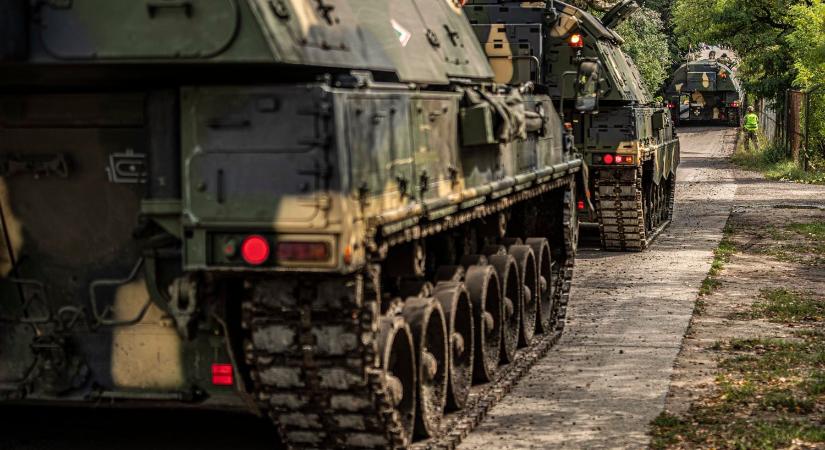 Felvonul a hadsereg hétfőn – mutatjuk merre haladnak