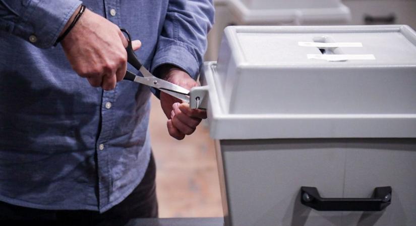 Rekordrészvétel a választáson, így szavaztak a Jászkunságban