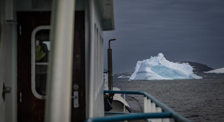 Szinte a semmiből tűntek fel új szigetek az Antarktiszon és Velencében is