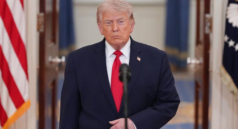 Hétfőn életbe lép a Hormuzi-szoros blokádja, Donald Trumpot nem érdekli, hogy Irán visszatér-e a béketárgyalásokhoz