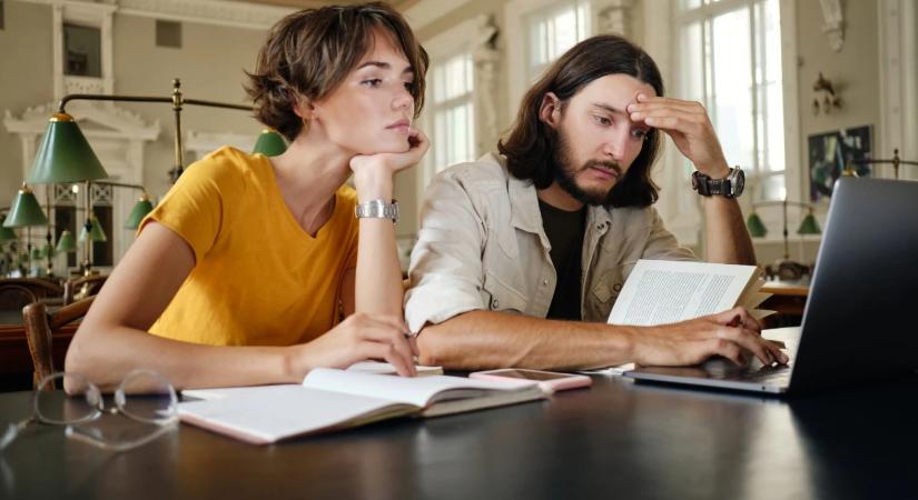 Választások után kimerült vagy? 12 jel, hogy érzelmileg lemerültél