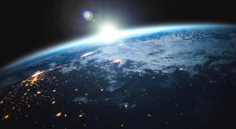 Letaszították a trónról az egyik legjobb sci-fi sorozatot